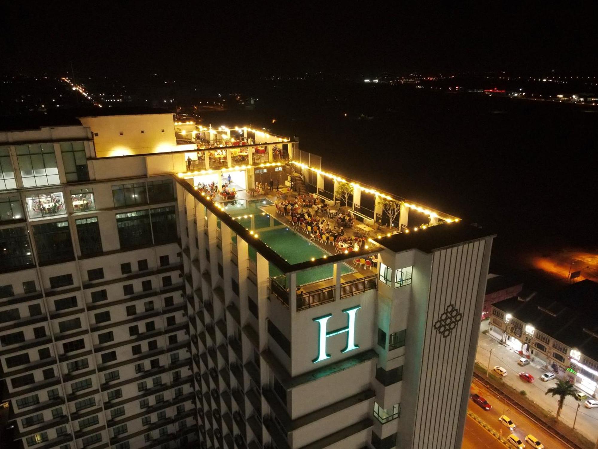 H Elite Design Hotel Kota Bharu Exterior foto